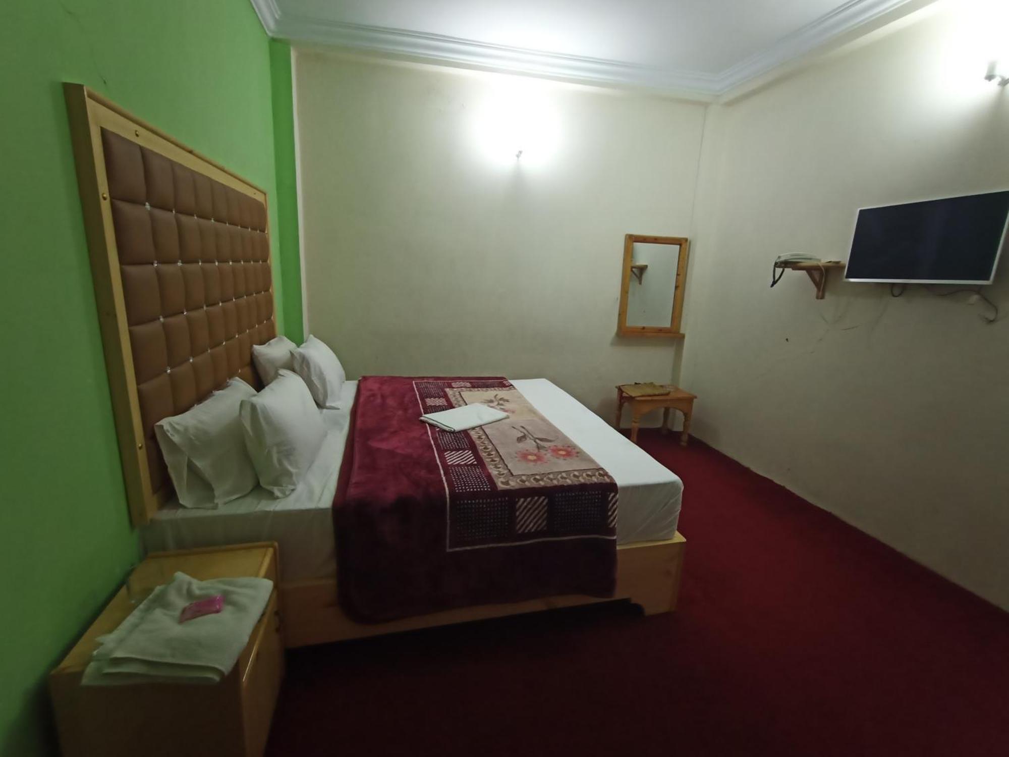 F R Darya E Swat Hotel Saidu Sharif Extérieur photo
